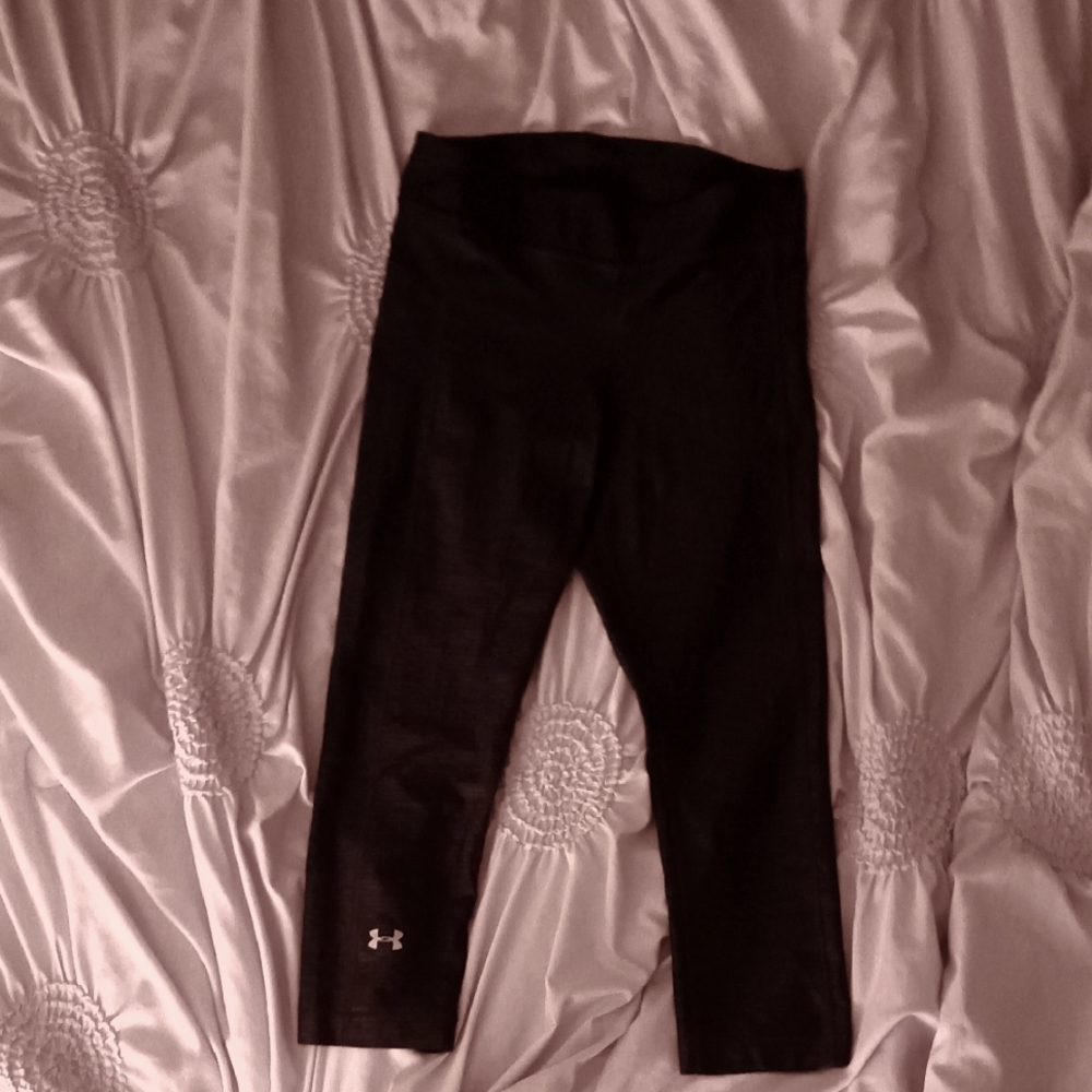 Under Armour Women's XS Capri Workout Leggings